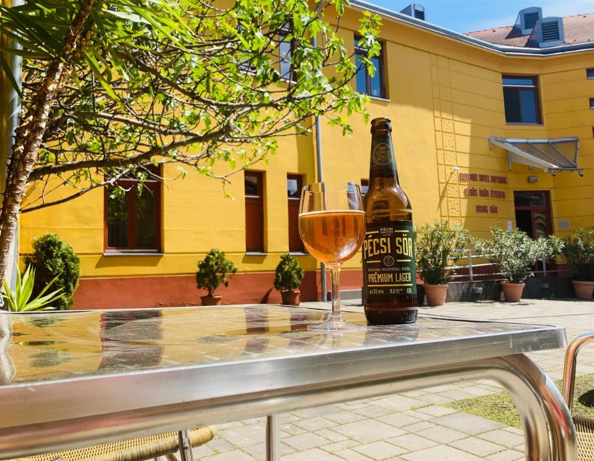 Boutique Hotel Sopianae Печ Екстериор снимка