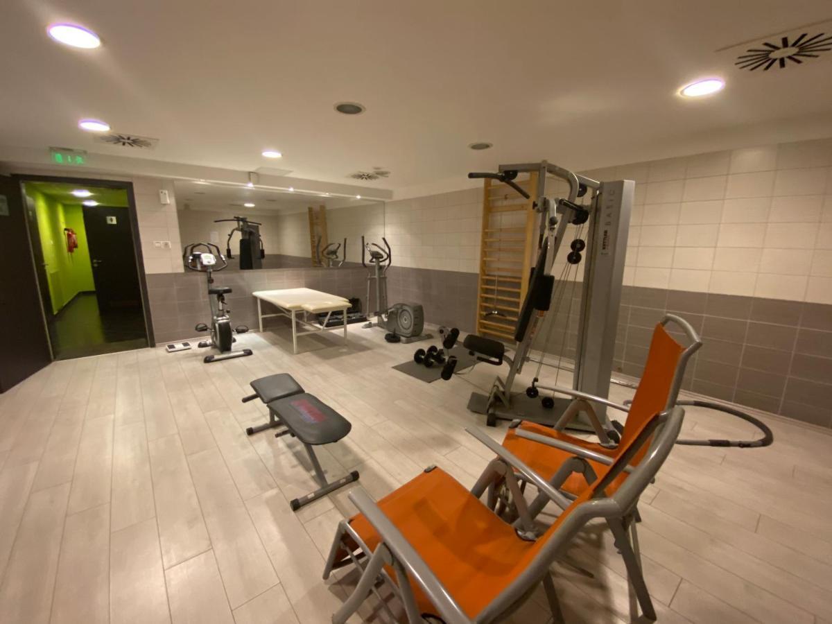 Boutique Hotel Sopianae Печ Екстериор снимка