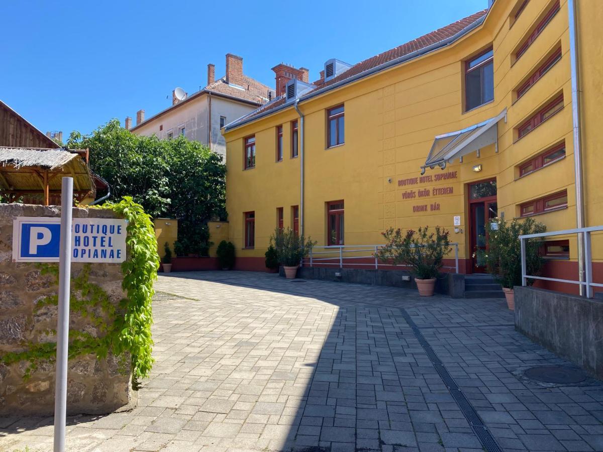 Boutique Hotel Sopianae Печ Екстериор снимка