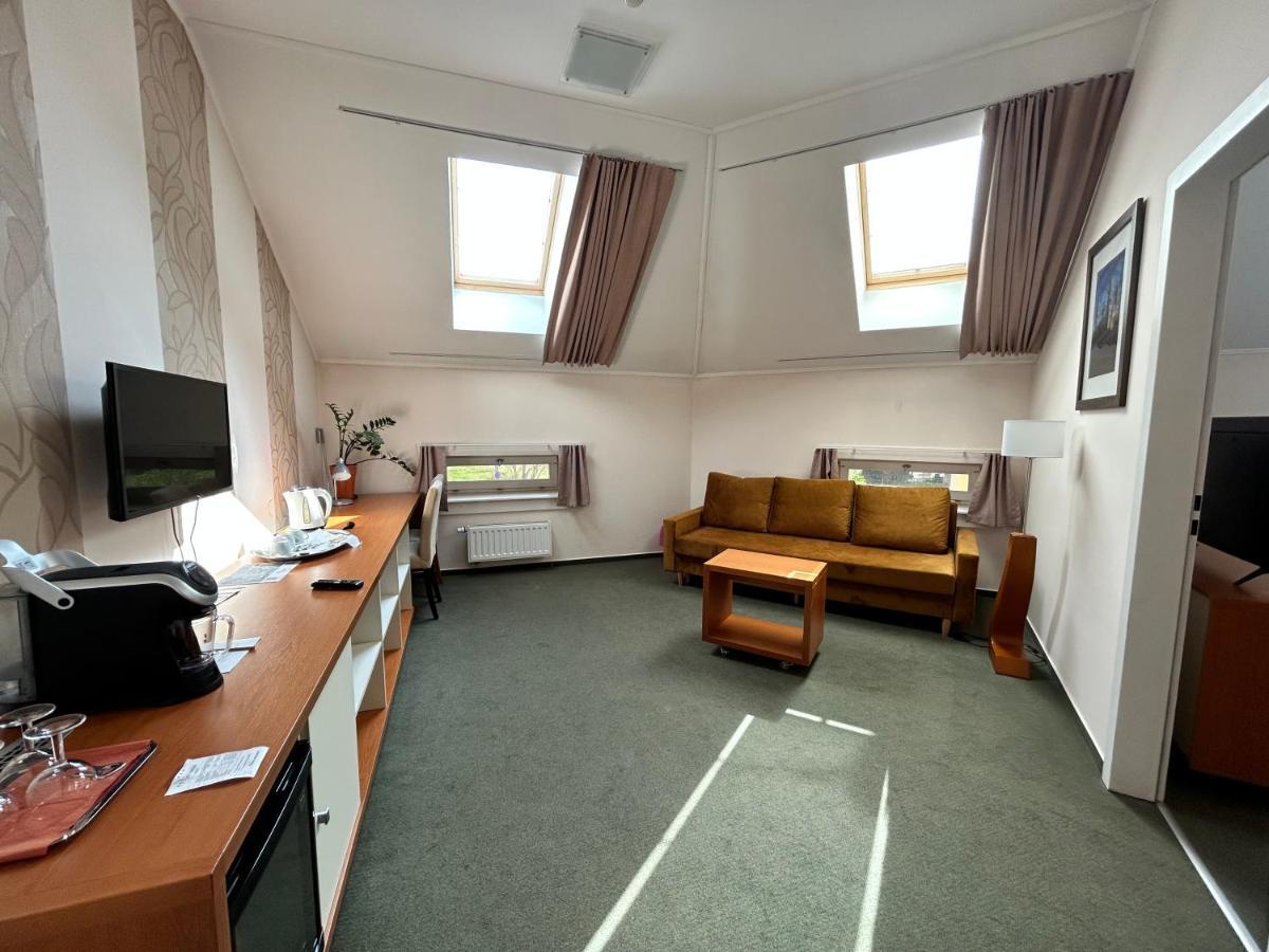 Boutique Hotel Sopianae Печ Екстериор снимка