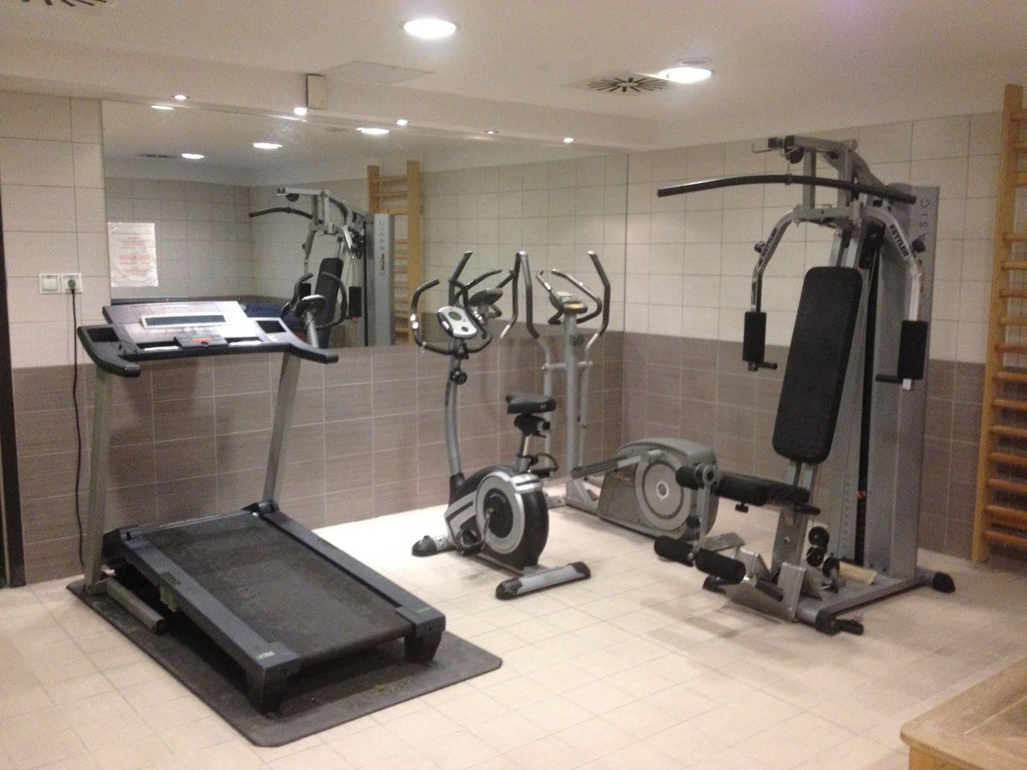 Boutique Hotel Sopianae Печ Екстериор снимка