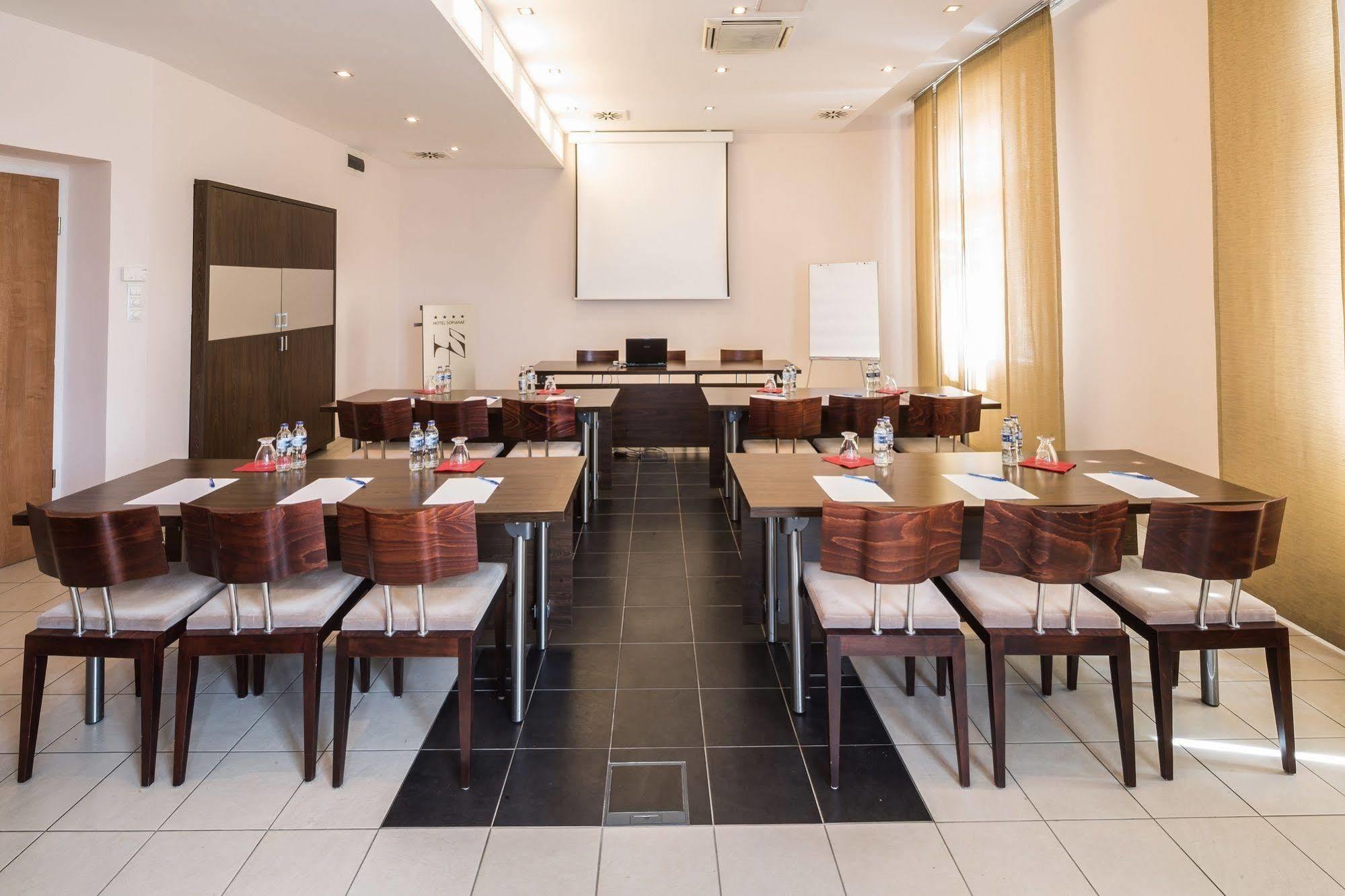 Boutique Hotel Sopianae Печ Екстериор снимка